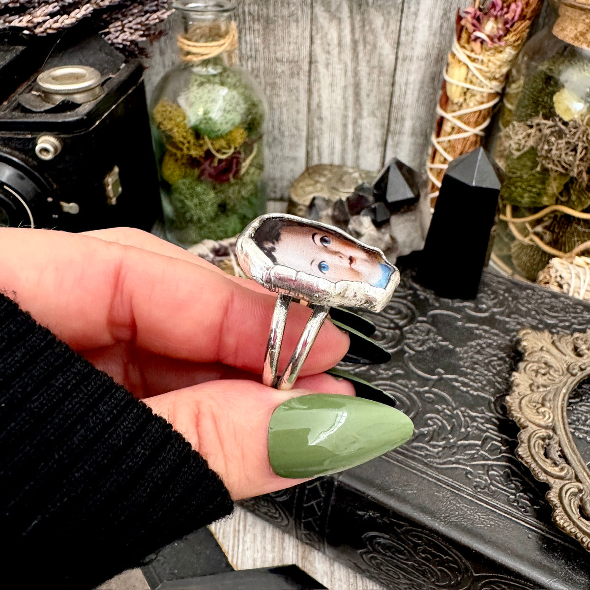 doll head statement ring, fine silver, size 11