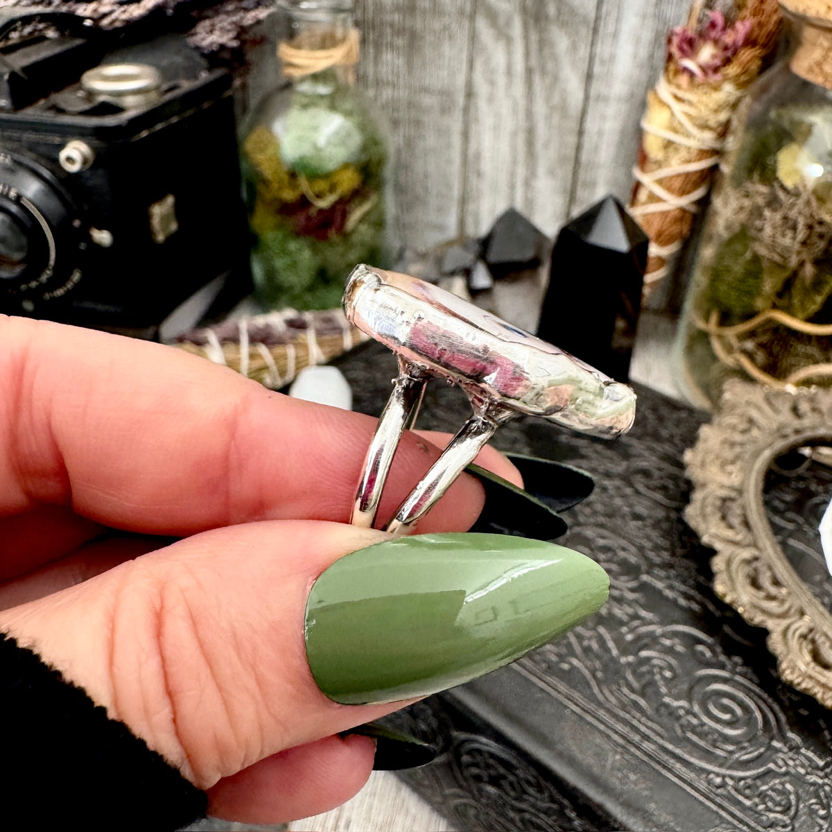 doll head statement ring, fine silver, size 7