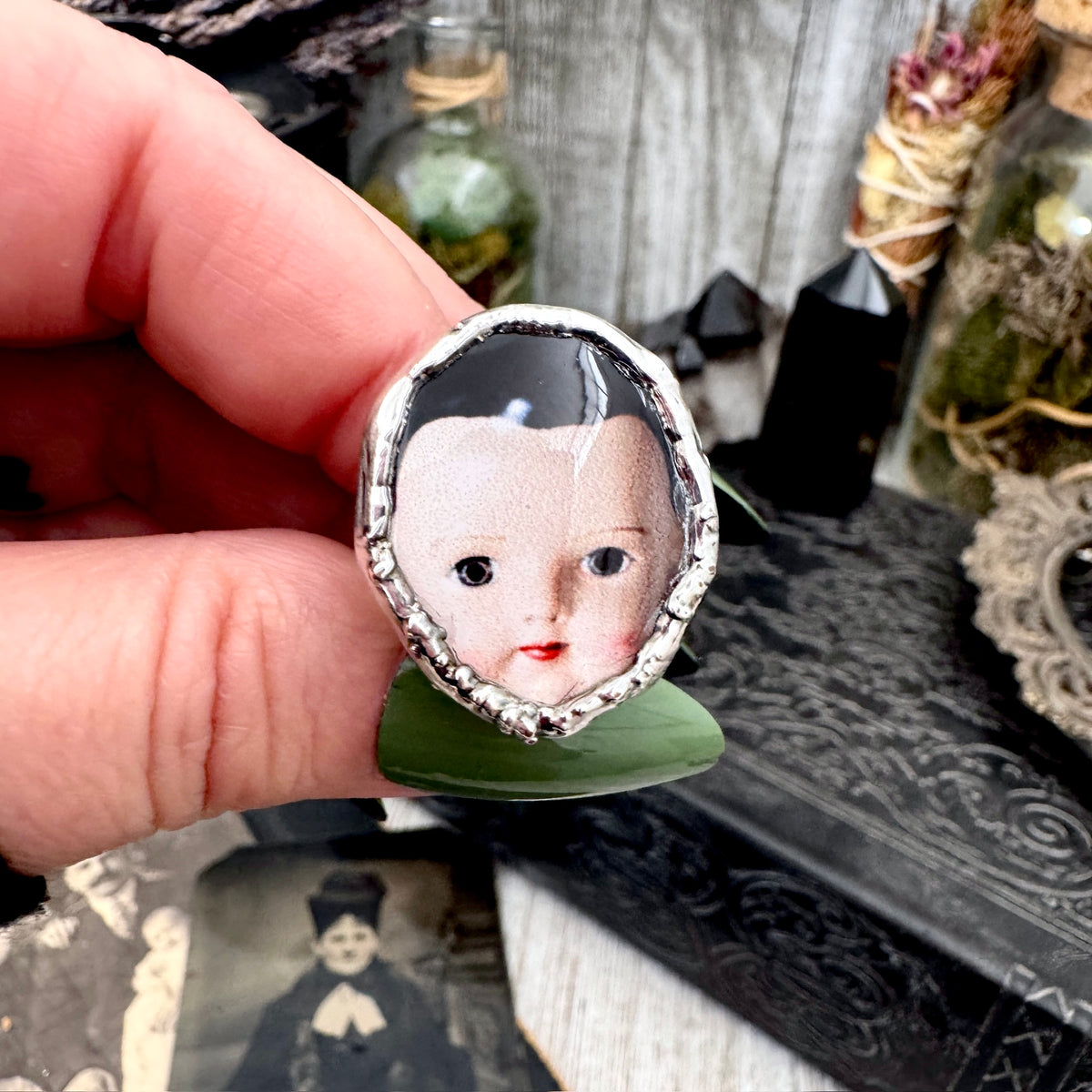 vamp doll statement ring, fine silver, size 8.5