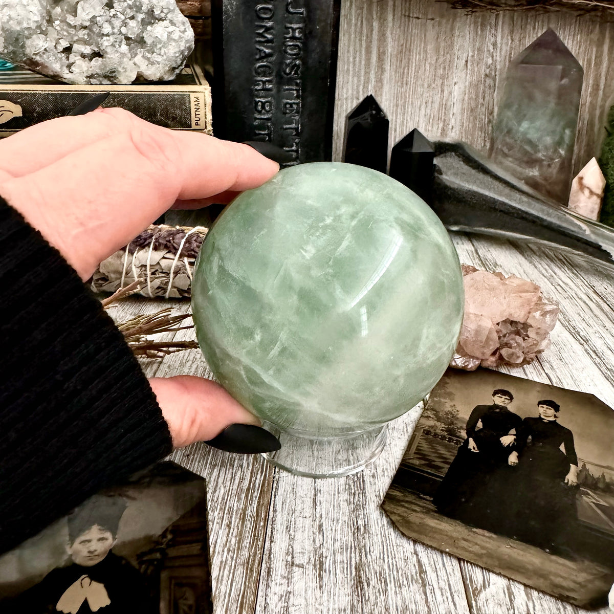 Green Fluorite Crystal Ball / FoxlarkCrystals FOXLARK