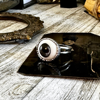 Grey Iris Glass Eye Statement Ring Silver Size 11  / Foxlark Collection FOXLARK