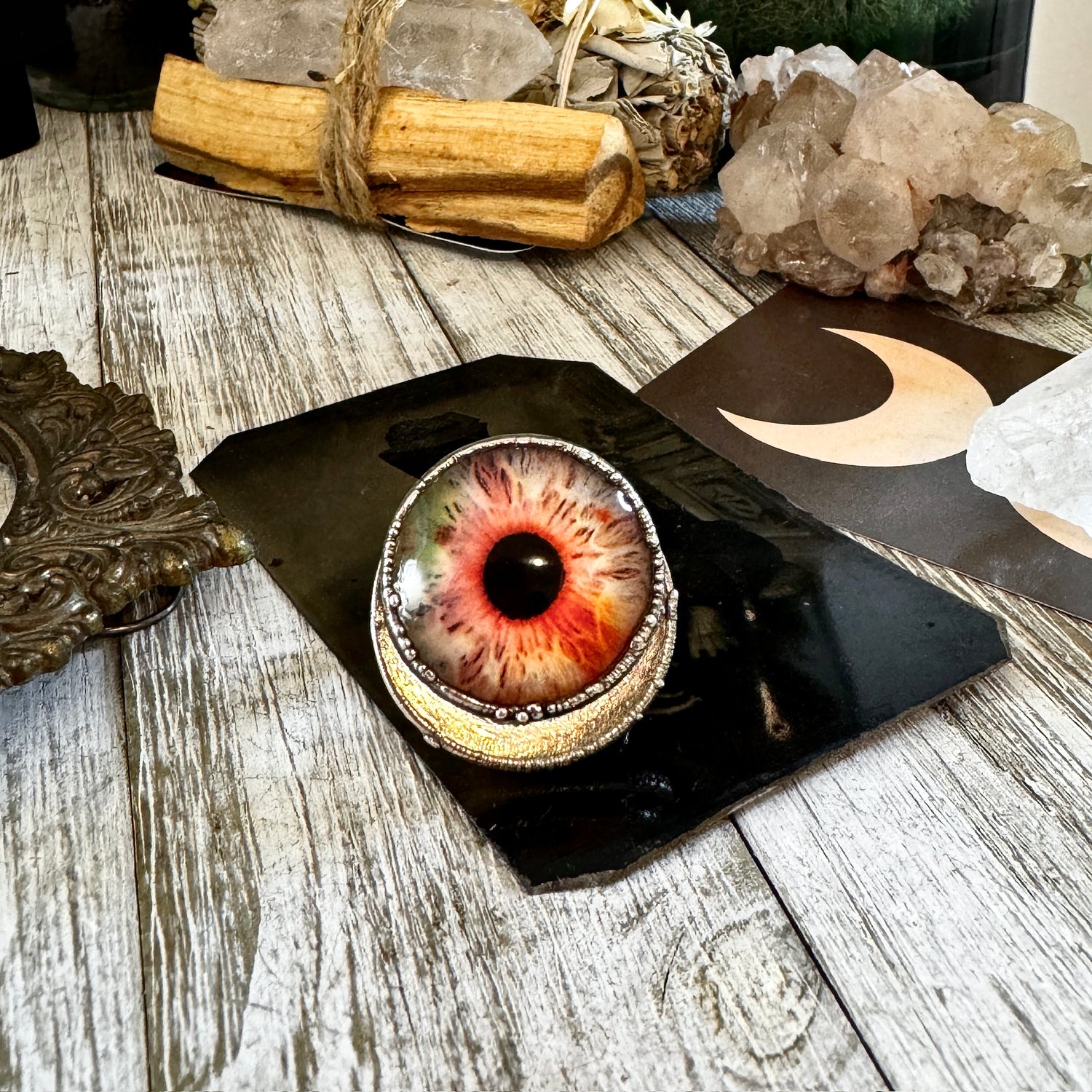 Glass Eye Ring Silver Size 9 10 / Foxlark Collection FOXLARK