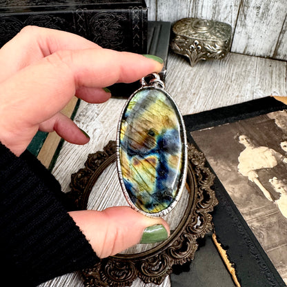 The Colossal Collection - Blue Labradorite Necklace in Fine Silver / One of a Kind