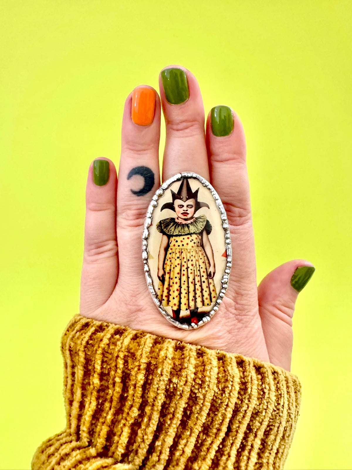 FOXLARK Party Girl Statement Ring in fine silver, size 8, featuring intricate design from The Weirdlings Collection