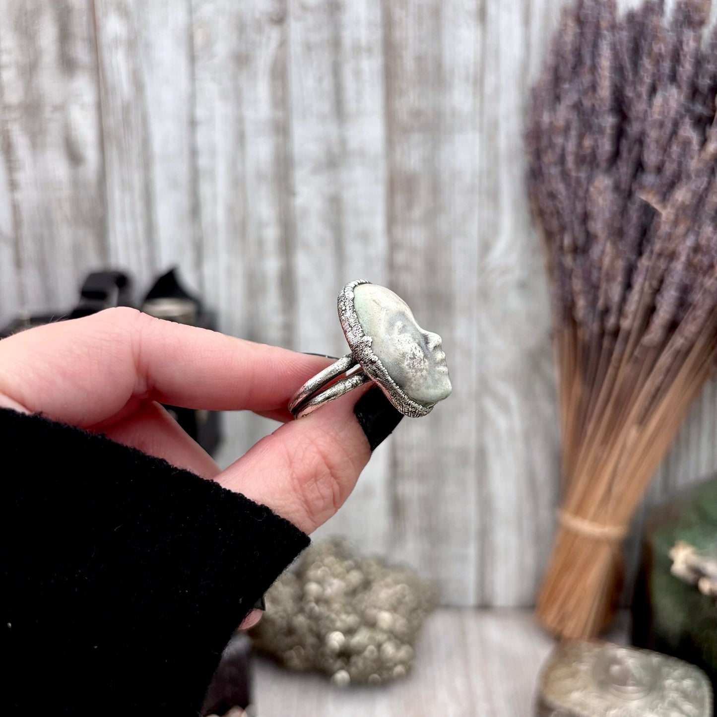 Ceramic Baby Doll Face Ring Fine Silver Size 8 / Foxlark Collection - One of a Kind