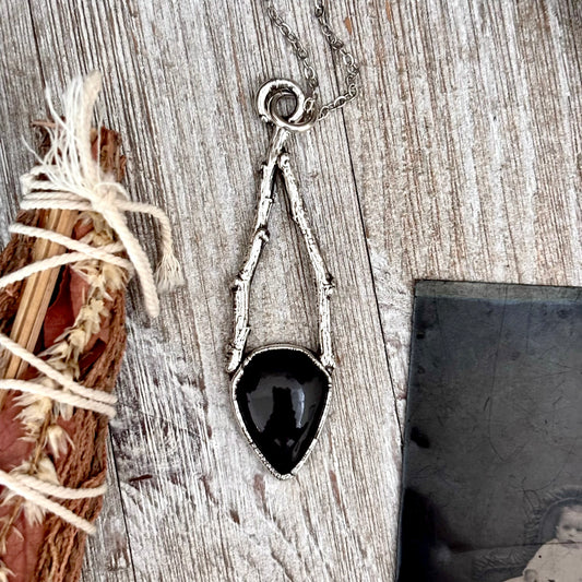 Black Onyx Crystal Necklace in Silver /Sticks & Stones Collection