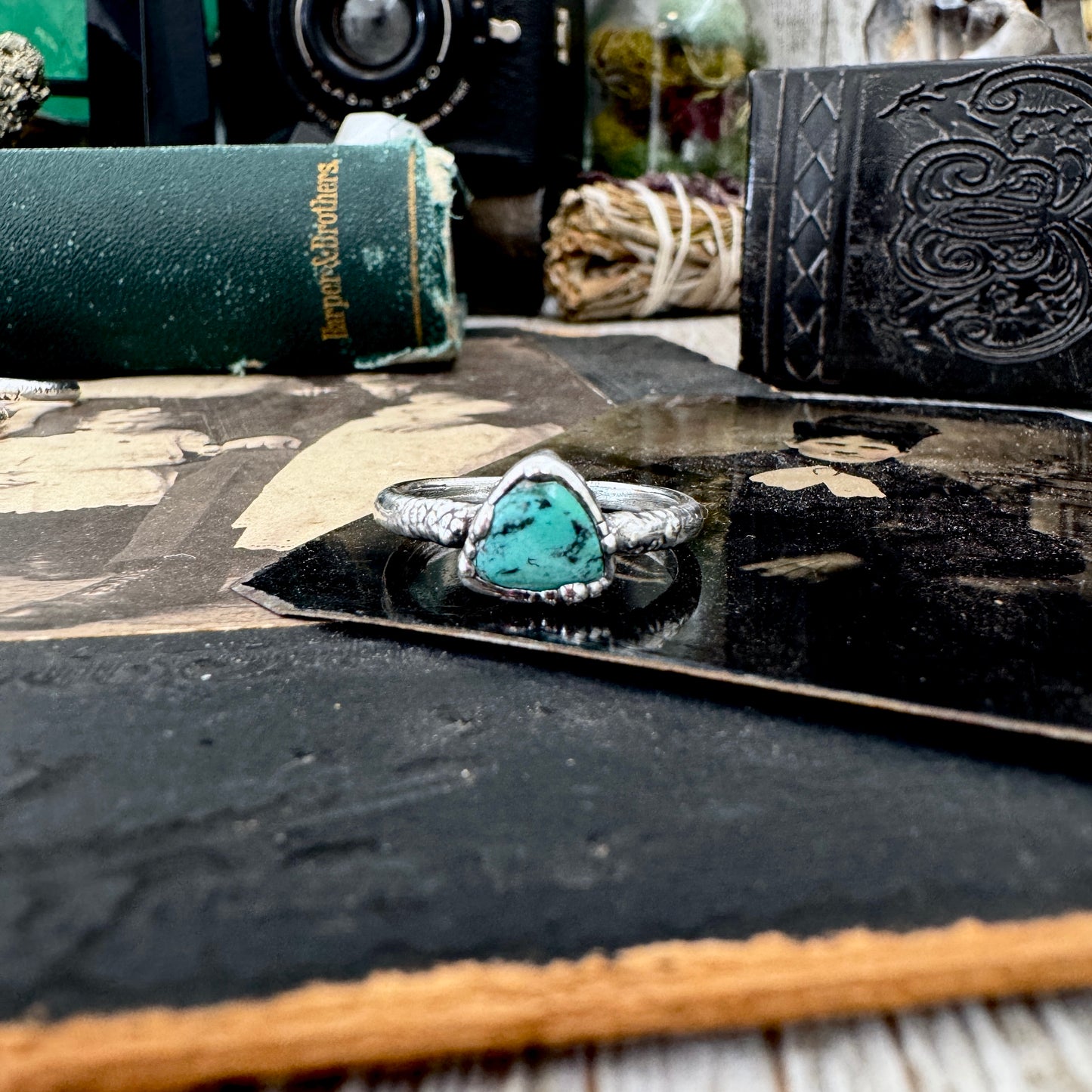 Handmade Tibetan Turquoise Ring in Fine Silver / Size 6.5 8 9 10 10.5 / Foxlark Collection