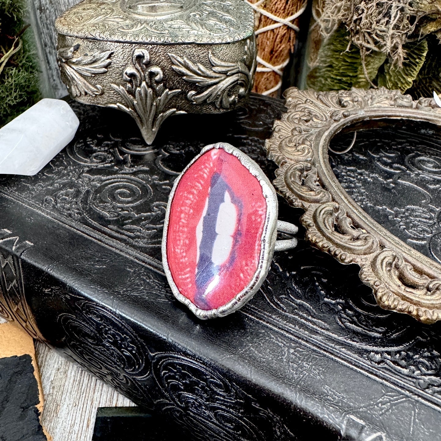 Vintage Lips- Fine Silver Ring Size 10.5 The Paper Projects Collection / One of a Kind