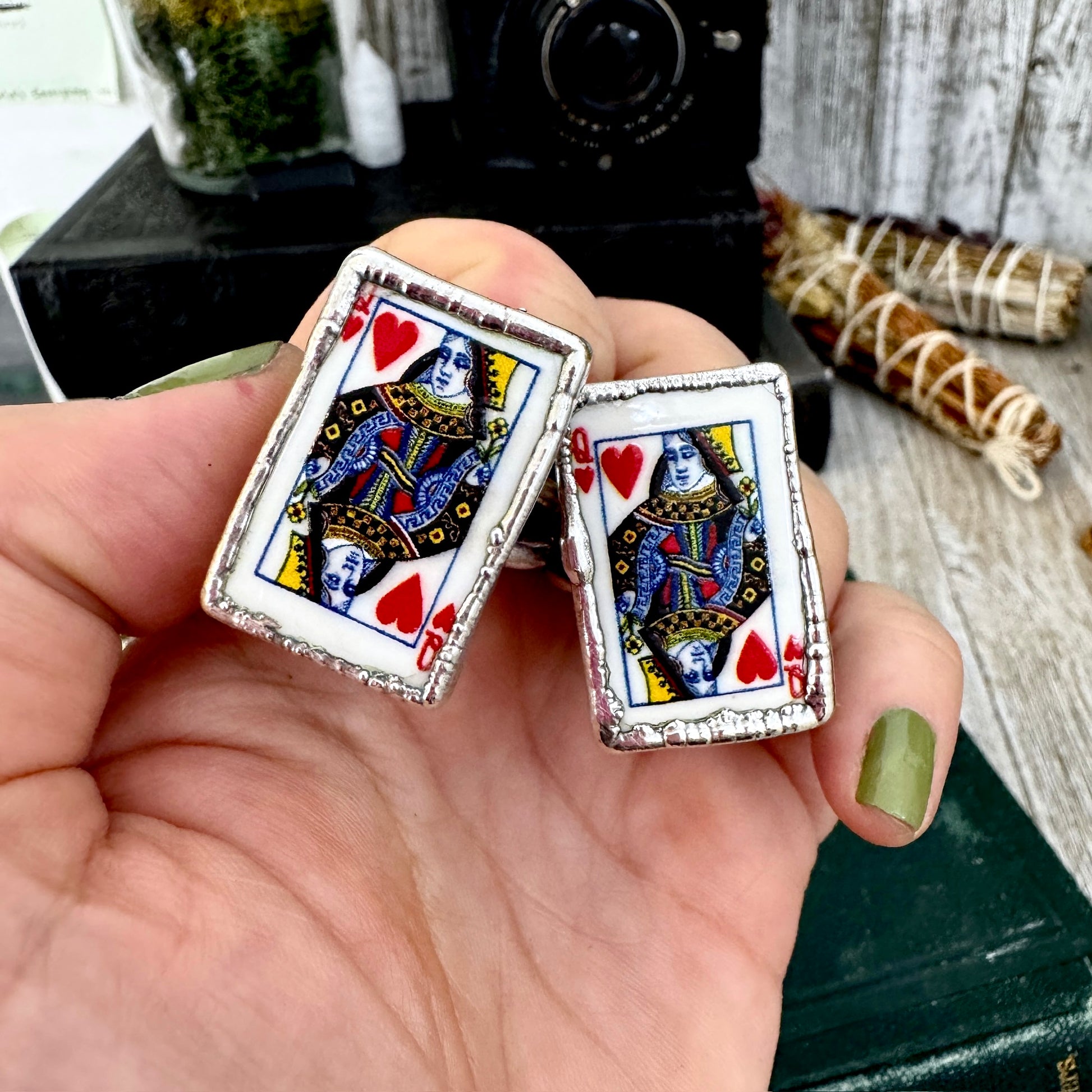 Playing Games - Queen Of Hearts Playing Card Ring Fine Silver Size 9 11 / One of a Kind FOXLARK