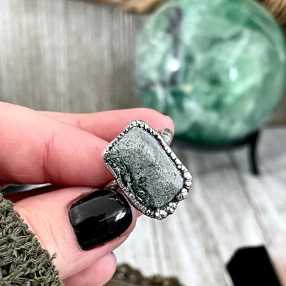 Green Moss Agate Small Stone Ring in Fine Silver Size 5 6 7 8 9 10 / Foxlark Collection