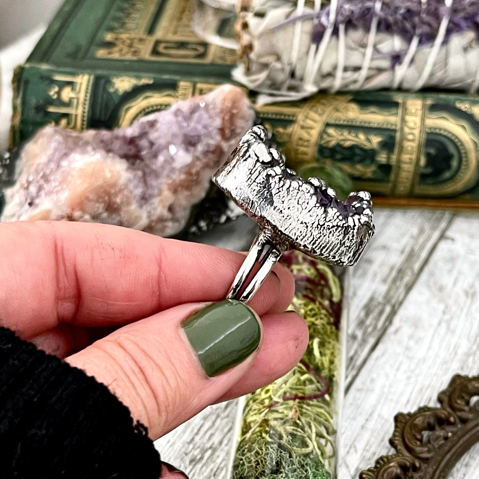 Size 8 Big Raw Amethyst Purple Crystal Ring in Fine Silver / Foxlark Collection - One of a Kind / Big Crystal Ring Witchy Jewelry Gemstone