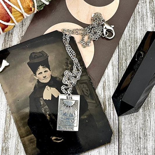 Tiny Talisman Collection - Sterling Silver The Sun Tarot Card Necklace 24x14mm  /.