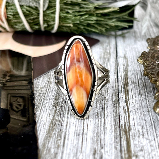 Size 8 Stunning Spiny Oyster Statement Ring Set in Sterling Silver / Curated by FOXLARK Collection