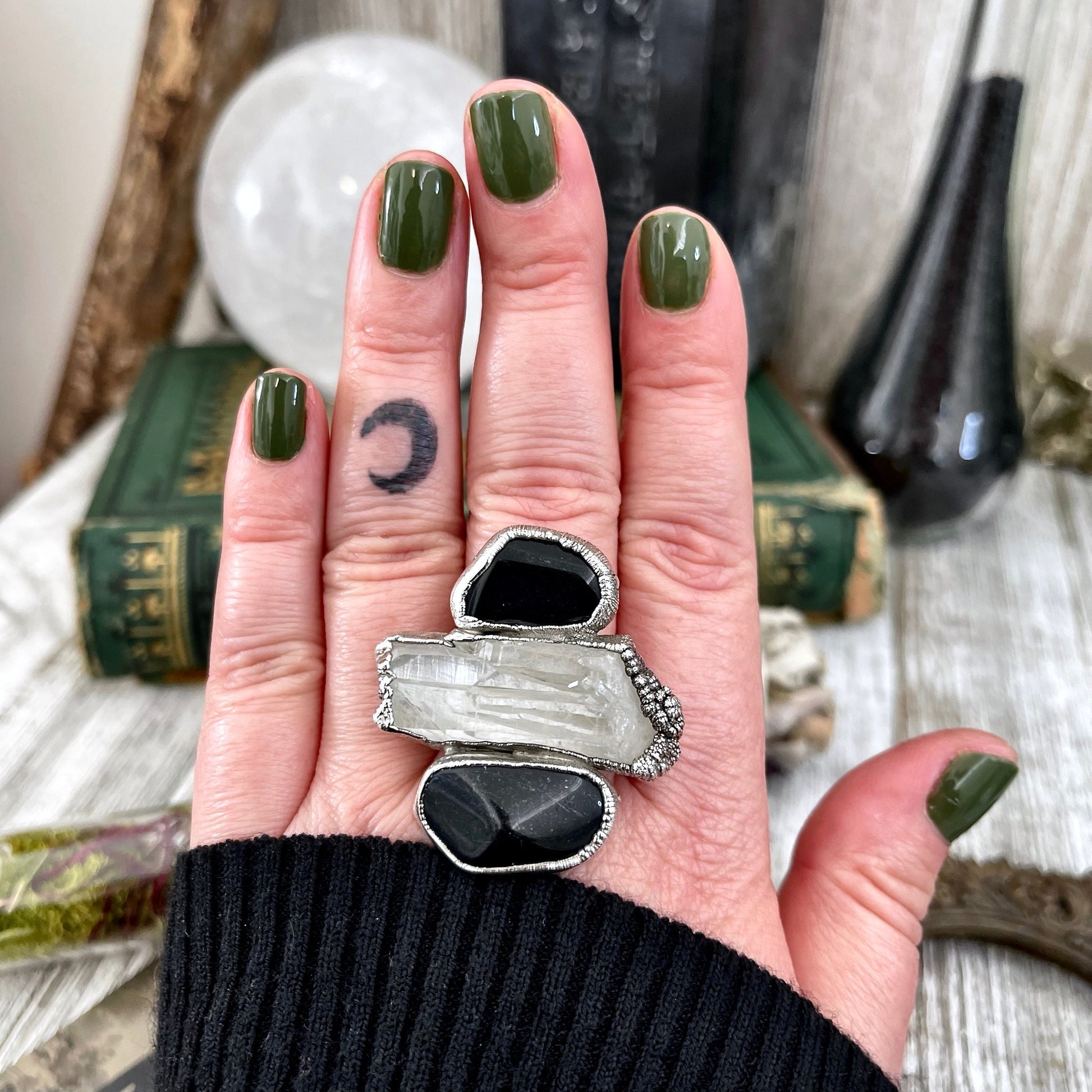 Size 10 Crystal Ring - Three Stone Ring Black Onyx Raw Clear Quartz Ring Silver / Foxlark Collection - One of a Kind / Big Crystal Jewelry