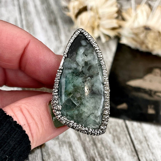 Size 7.5 Big Crystal Statement Ring / Emerald in Matrix Ring in Silver / Green Emerald Natural Stone Ring / Silver Crystal Jewelry